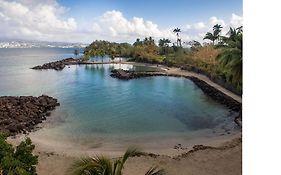 F2 Proche Plage Anse Mitan